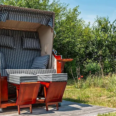 In Zerpenschleuse Holiday home